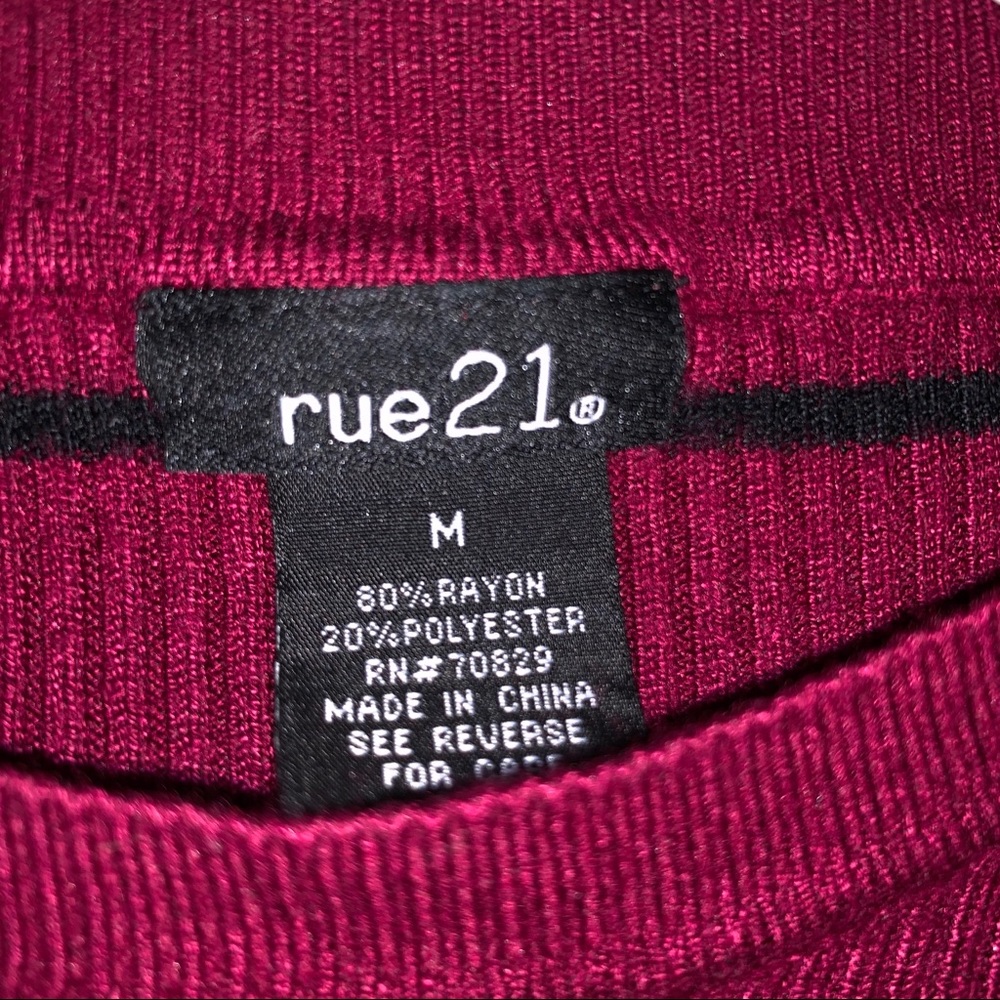 Sweater - Picture 3 of 4